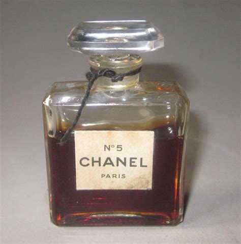 chanel no 5 white bottle|Chanel no 5 old bottles.